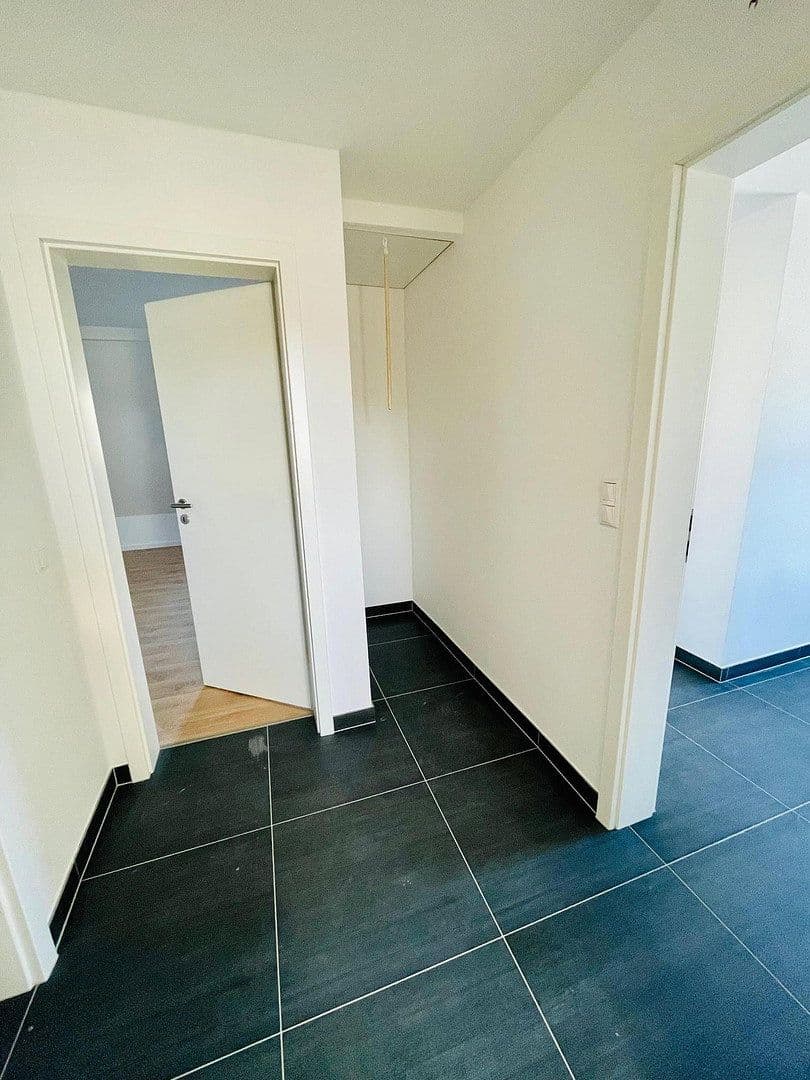 Prenájom bytu 2-izbový 70 m², Rilkestraße 2, Braunfels, Hesensko Prenájom bytu 2-izbový 70 m², Rilkestraße 2, Braunfels, Hesensko
