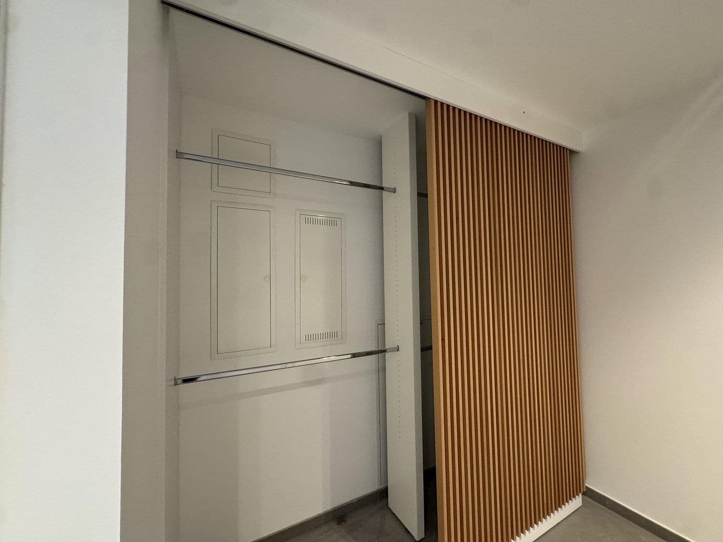 Prenájom bytu 2-izbový 65 m², Am Jungfernsee 32, Potsdam, Brandenbursko Prenájom bytu 2-izbový 65 m², Am Jungfernsee 32, Potsdam, Brandenbursko
