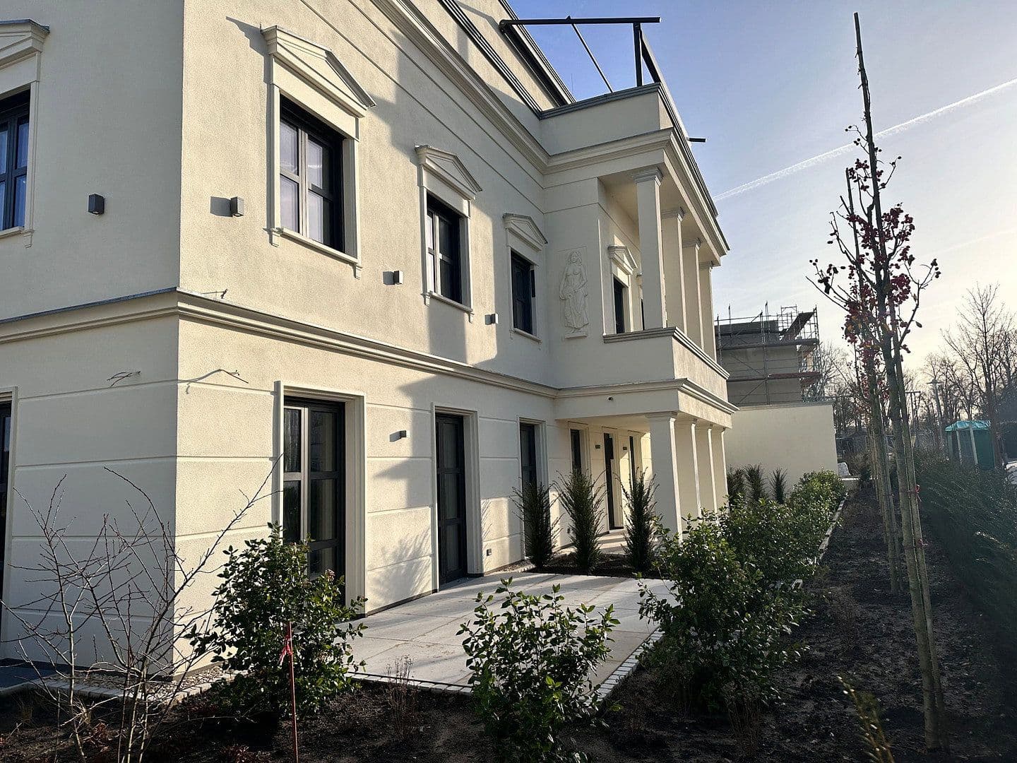 Prenájom bytu 2-izbový 65 m², Am Jungfernsee 32, Potsdam, Brandenbursko Prenájom bytu 2-izbový 65 m², Am Jungfernsee 32, Potsdam, Brandenbursko
