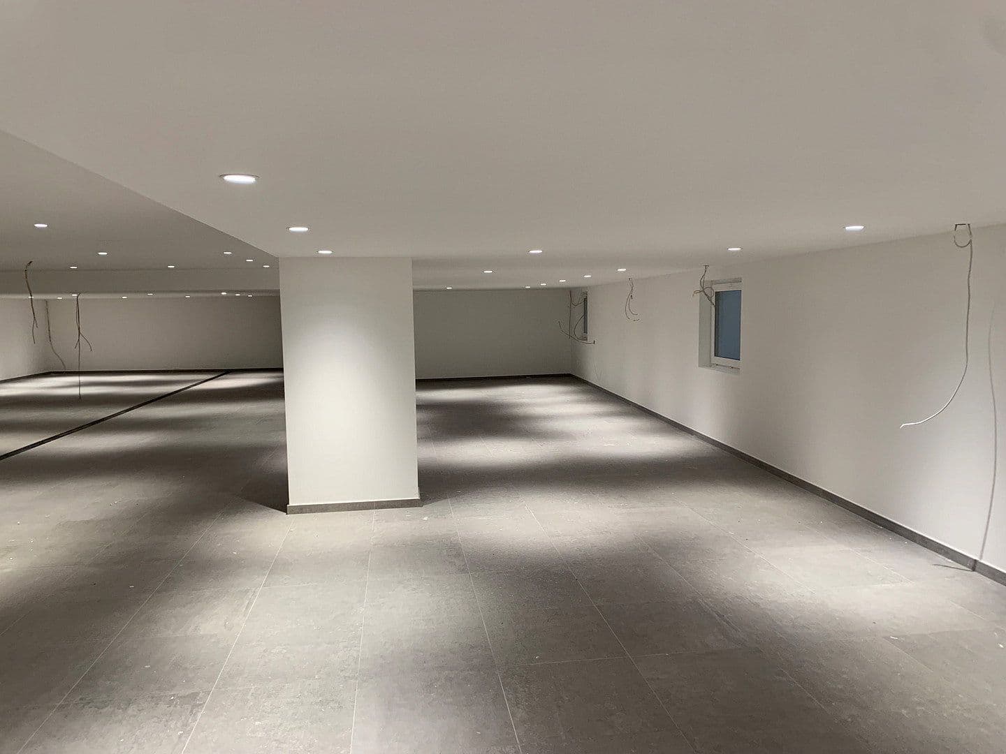 Prenájom bytu 2-izbový 65 m², Am Jungfernsee 32, Potsdam, Brandenbursko Prenájom bytu 2-izbový 65 m², Am Jungfernsee 32, Potsdam, Brandenbursko