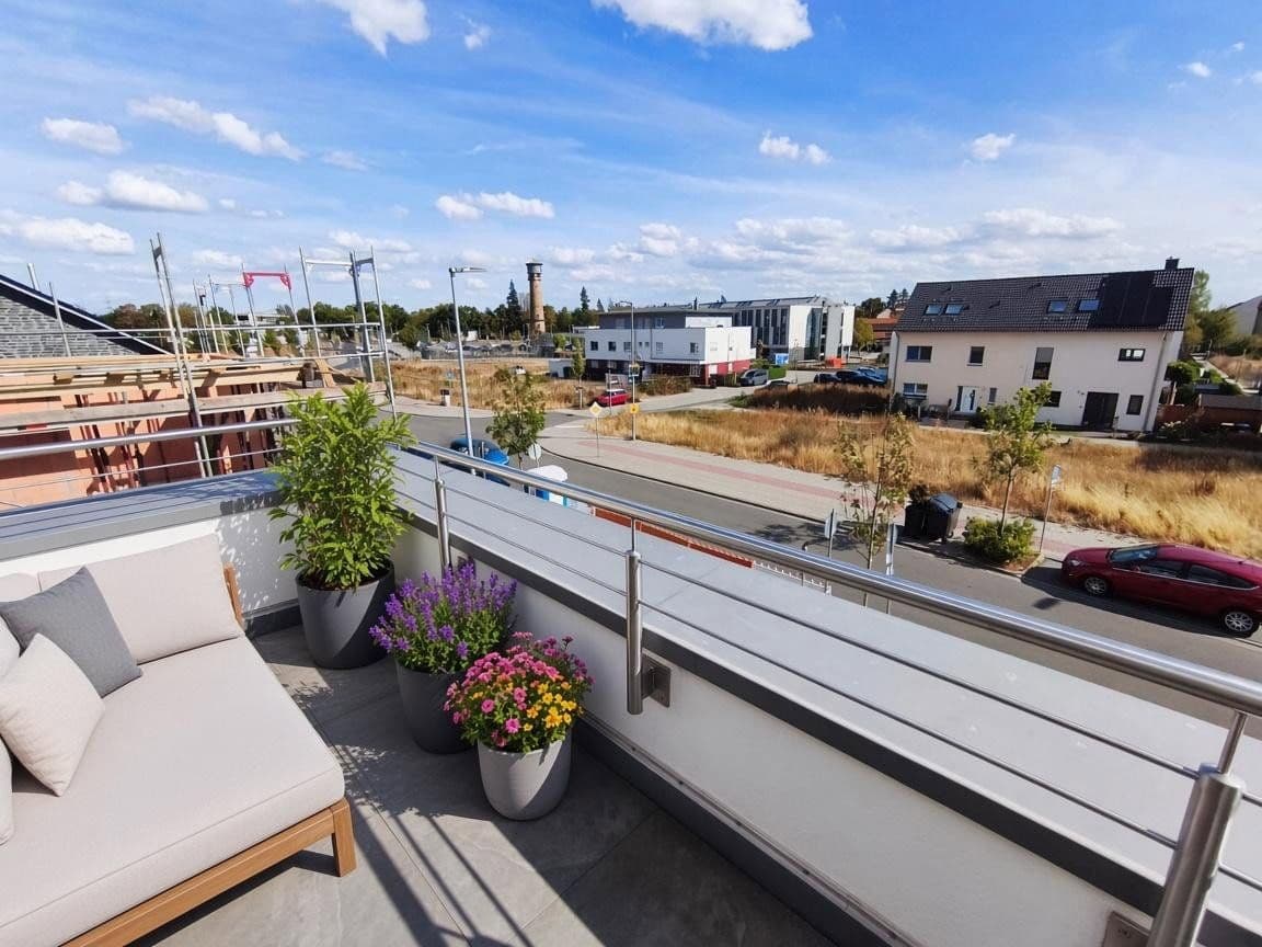 Prenájom domu 158 m², pozemok 390 m², Pfarrer Olbert Allee 3 A, Hochheim, Hesensko Prenájom domu 158 m², pozemok 390 m², Pfarrer Olbert Allee 3 A, Hochheim, Hesensko