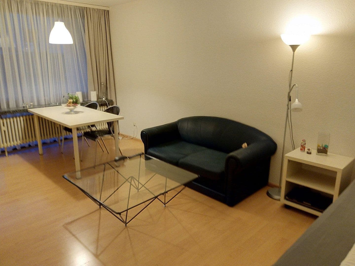Prenájom bytu 1-izbový 40 m², Schurwaldstr. 4, Esslingen am Neckar, Bádensko-Wurttembersko Prenájom bytu 1-izbový 40 m², Schurwaldstr. 4, Esslingen am Neckar, Bádensko-Wurttembersko
