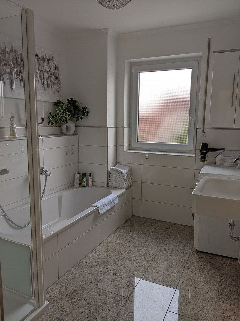 Predaj bytu 3-izbový 79 m², Graben, Bavorsko Predaj bytu 3-izbový 79 m², Graben, Bavorsko