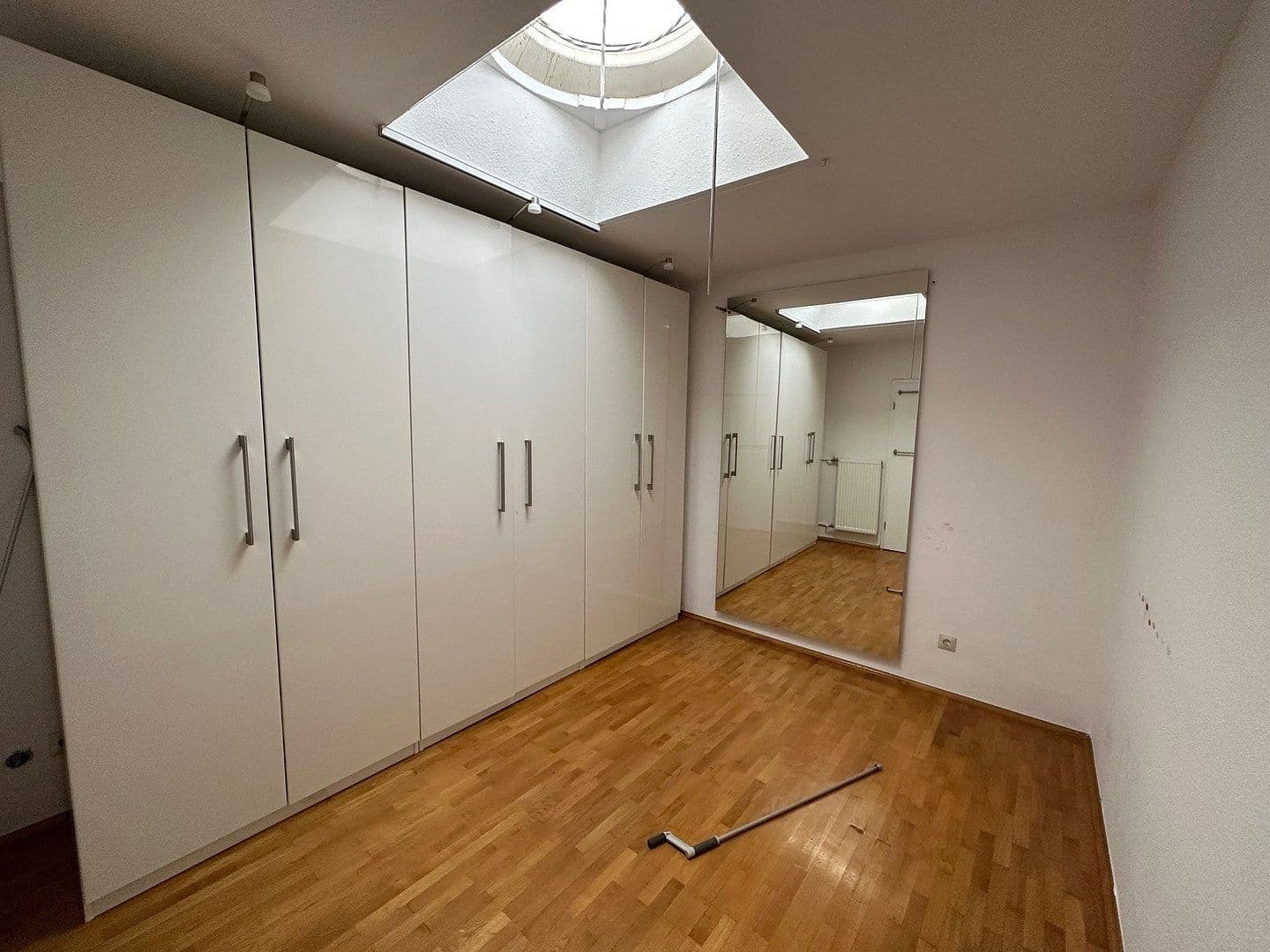 Prenájom domu 186 m², pozemok 650 m², Frankfurt-Harheim, Hesensko Prenájom domu 186 m², pozemok 650 m², Frankfurt-Harheim, Hesensko