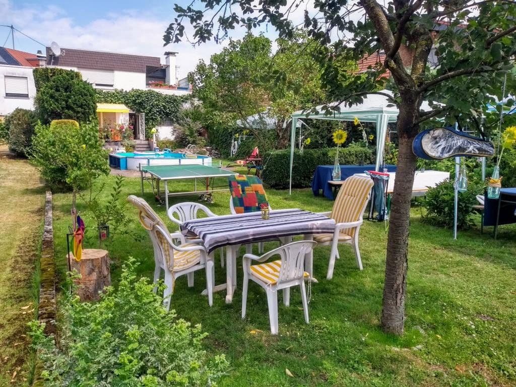 Prenájom domu 186 m², pozemok 650 m², Frankfurt-Harheim, Hesensko Prenájom domu 186 m², pozemok 650 m², Frankfurt-Harheim, Hesensko