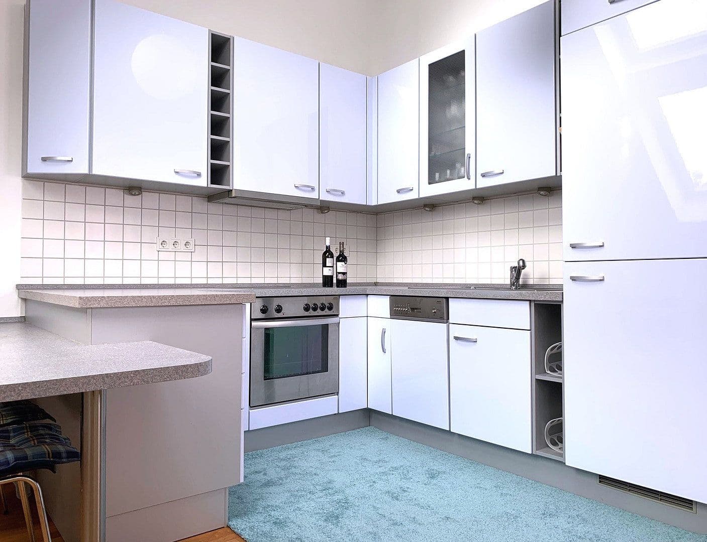 Prenájom bytu 1-izbový 35 m², Berlin, Berlín Prenájom bytu 1-izbový 35 m², Berlin, Berlín