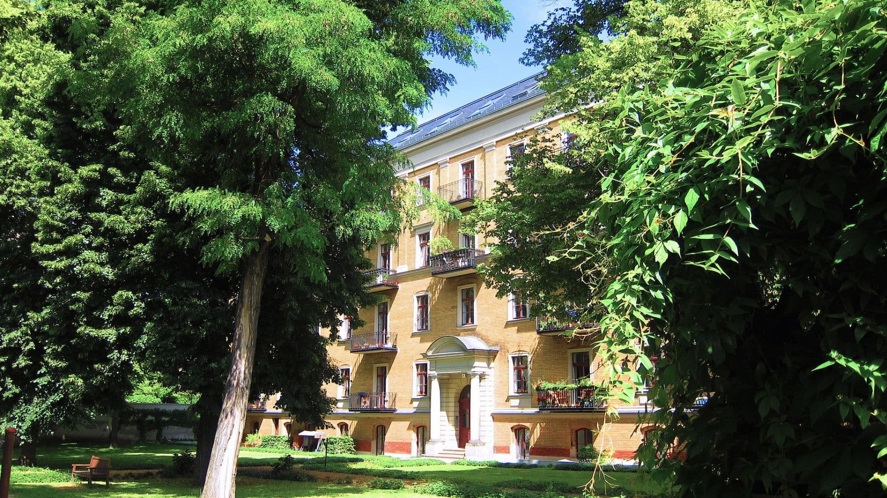 Prenájom bytu 1-izbový 35 m², Berlin, Berlín Prenájom bytu 1-izbový 35 m², Berlin, Berlín