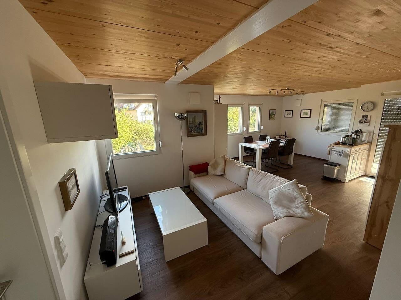 Prenájom bytu 3-izbový 80 m², Graben-Neudorf, Bádensko-Wurttembersko Prenájom bytu 3-izbový 80 m², Graben-Neudorf, Bádensko-Wurttembersko