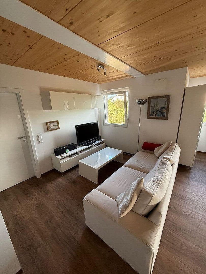 Prenájom bytu 3-izbový 80 m², Graben-Neudorf, Bádensko-Wurttembersko Prenájom bytu 3-izbový 80 m², Graben-Neudorf, Bádensko-Wurttembersko