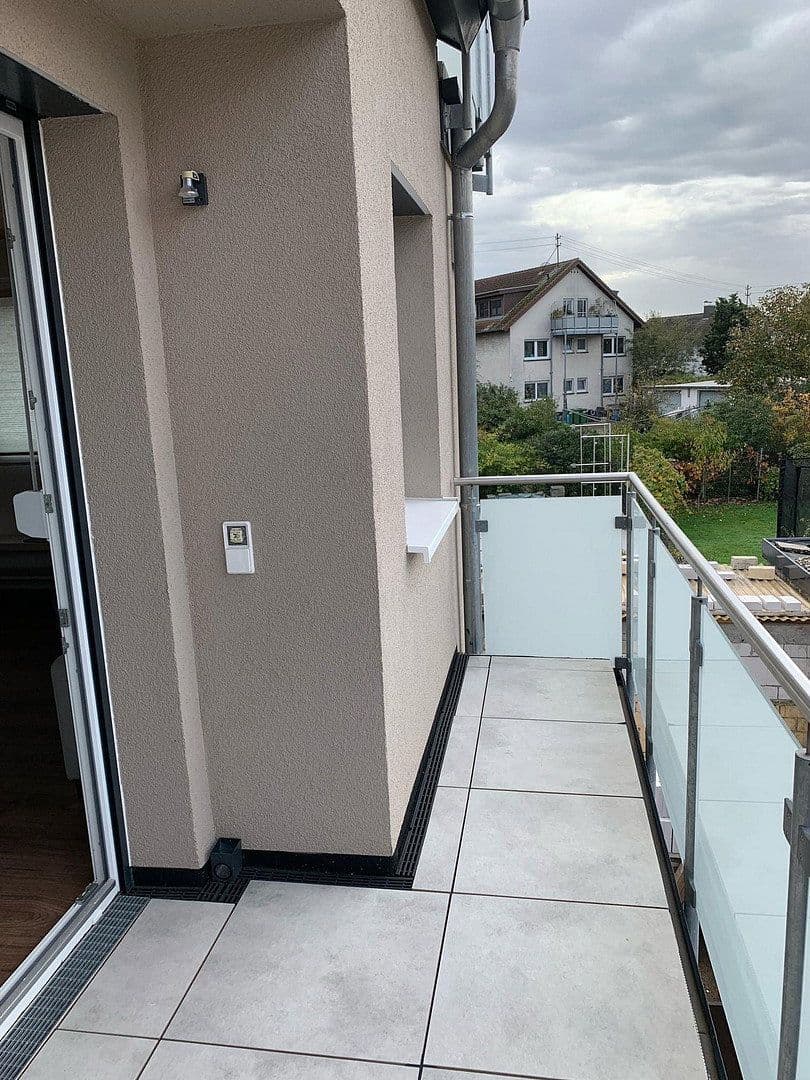 Prenájom bytu 3-izbový 80 m², Graben-Neudorf, Bádensko-Wurttembersko Prenájom bytu 3-izbový 80 m², Graben-Neudorf, Bádensko-Wurttembersko