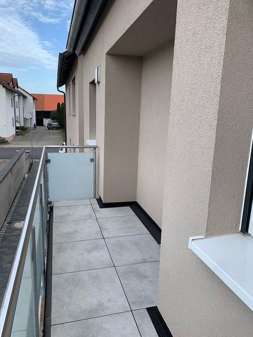 Prenájom bytu 3-izbový 80 m², Graben-Neudorf, Bádensko-Wurttembersko Prenájom bytu 3-izbový 80 m², Graben-Neudorf, Bádensko-Wurttembersko