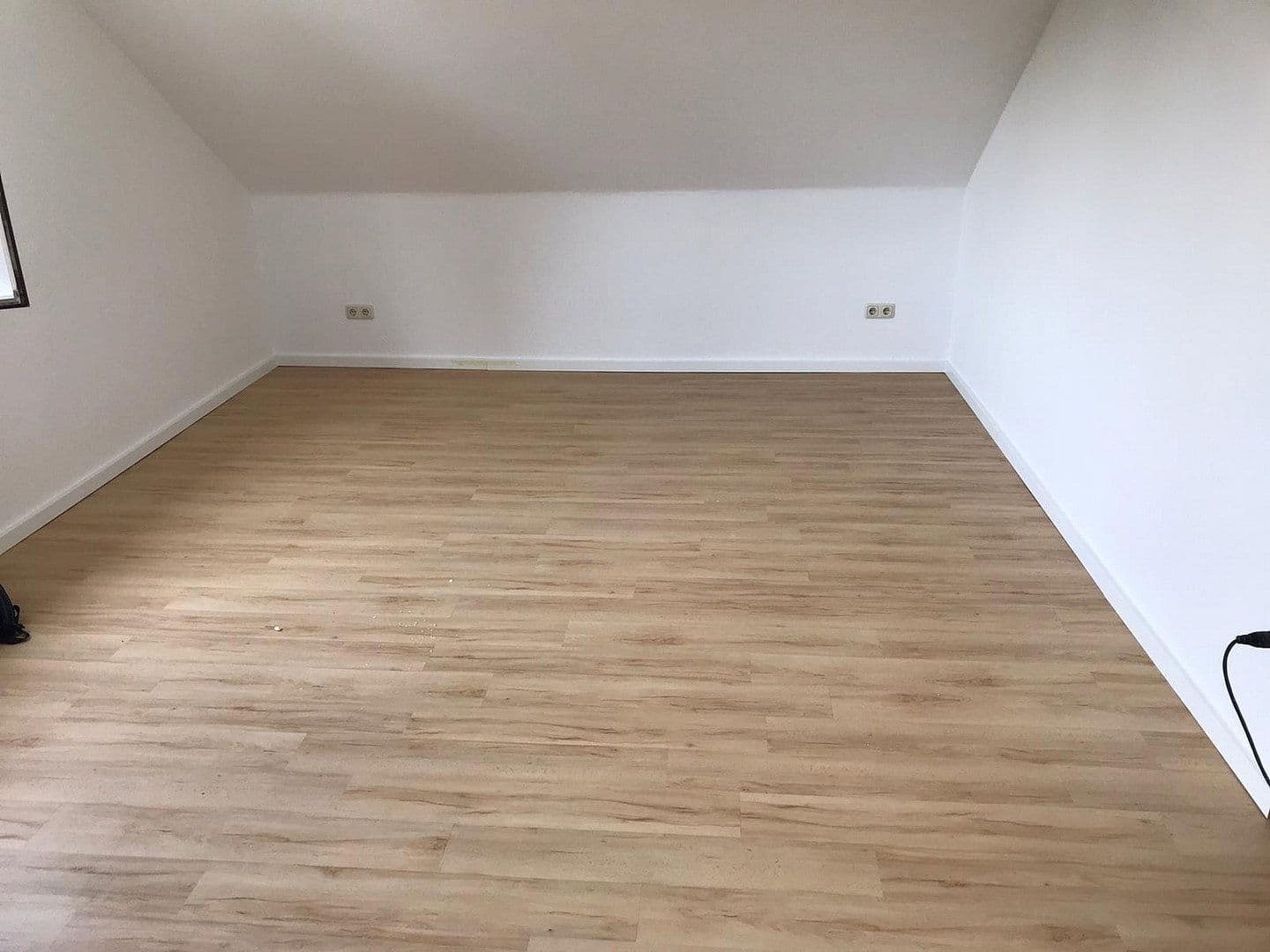 Prenájom bytu 1-izbový 33 m², Neuenweg 9, Bergisch Gladbach, Severné Porýnie - Westfálsko Prenájom bytu 1-izbový 33 m², Neuenweg 9, Bergisch Gladbach, Severné Porýnie - Westfálsko