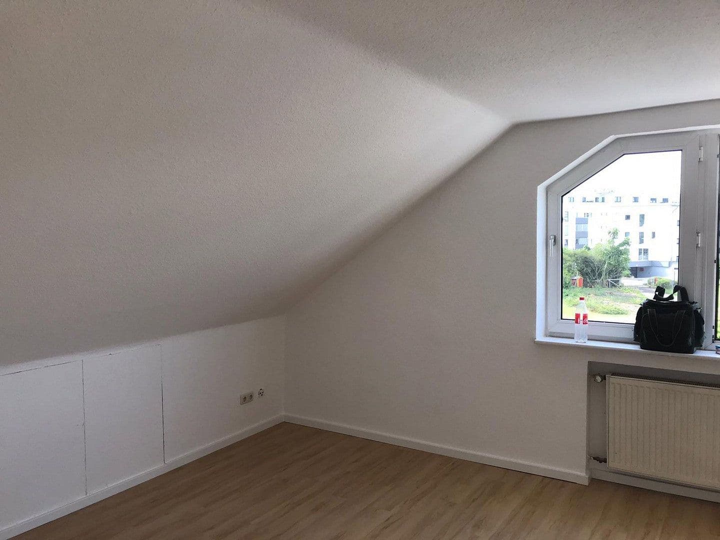 Prenájom bytu 1-izbový 33 m², Neuenweg 9, Bergisch Gladbach, Severné Porýnie - Westfálsko Prenájom bytu 1-izbový 33 m², Neuenweg 9, Bergisch Gladbach, Severné Porýnie - Westfálsko