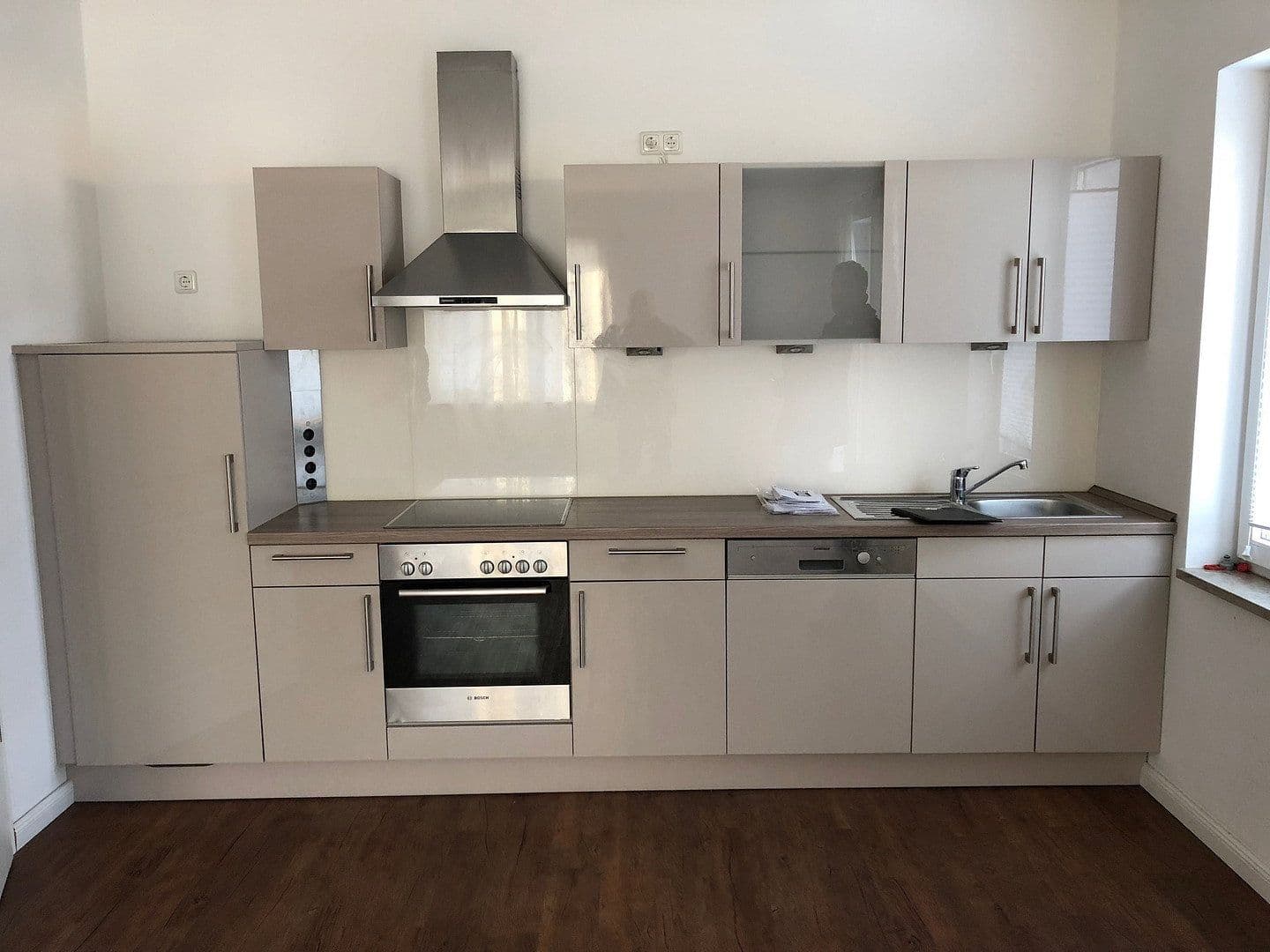 Prenájom bytu 2-izbový 78 m², Ehestorfer Dorfstr. 24, Rosengarten, Dolné Sasko Prenájom bytu 2-izbový 78 m², Ehestorfer Dorfstr. 24, Rosengarten, Dolné Sasko