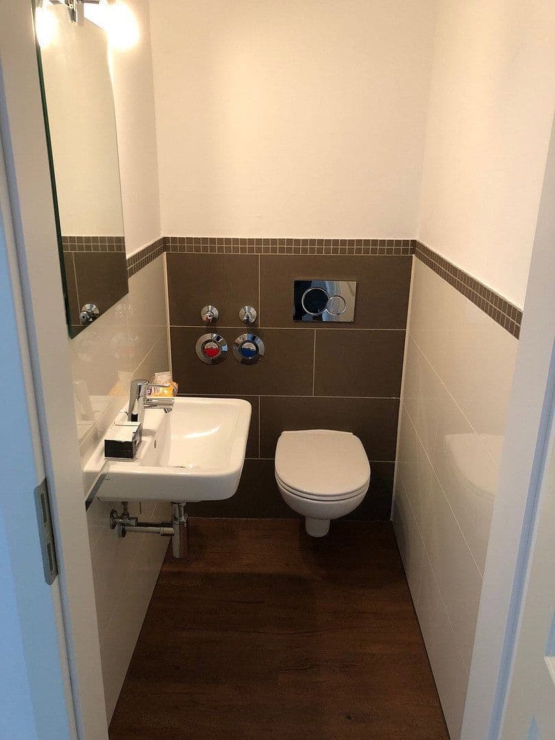 Prenájom bytu 2-izbový 78 m², Ehestorfer Dorfstr. 24, Rosengarten, Dolné Sasko Prenájom bytu 2-izbový 78 m², Ehestorfer Dorfstr. 24, Rosengarten, Dolné Sasko