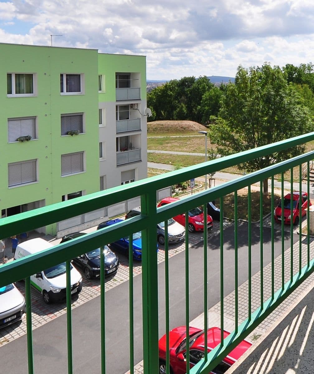 Prenájom bytu 1-izbový 49 m², Bzenecká, Plzeň, Plzeňský kraj Prenájom bytu 1-izbový 49 m², Bzenecká, Plzeň, Plzeňský kraj