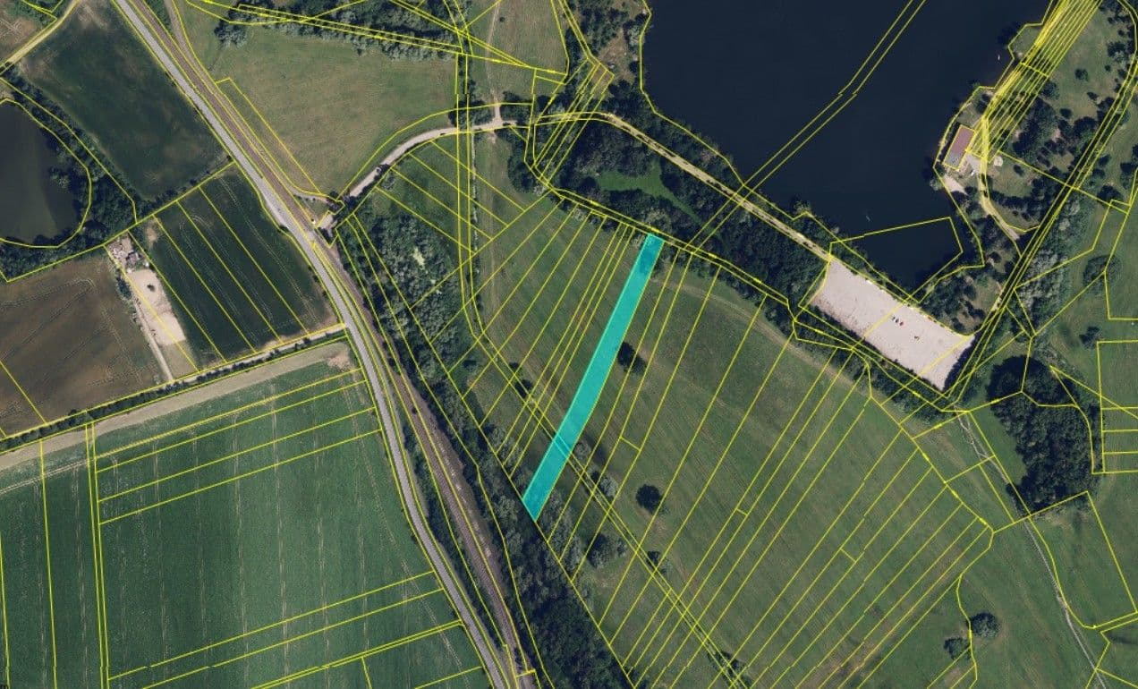Predaj pozemku 98.208 m², Křelov-Břuchotín, Olomoucký kraj Predaj pozemku 98.208 m², Křelov-Břuchotín, Olomoucký kraj