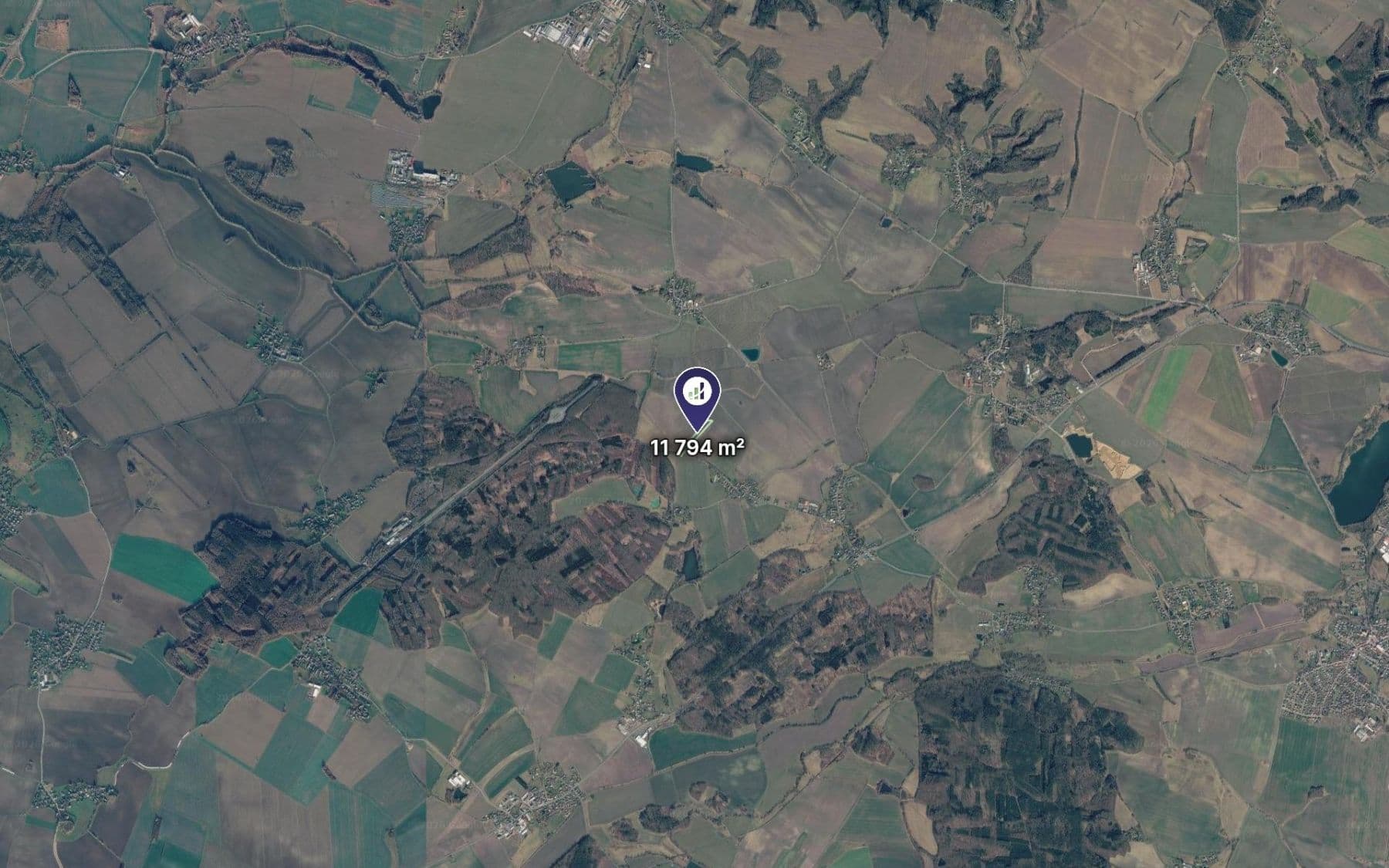 Predaj pozemku 11.794 m², Obrubce, Středočeský kraj Predaj pozemku 11.794 m², Obrubce, Středočeský kraj