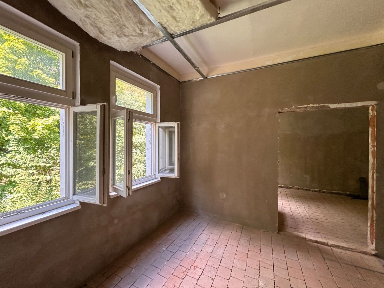Predaj bytu 5-izbový 151 m², Sadová, Karlovy Vary, Karlovarský kraj Predaj bytu 5-izbový 151 m², Sadová, Karlovy Vary, Karlovarský kraj