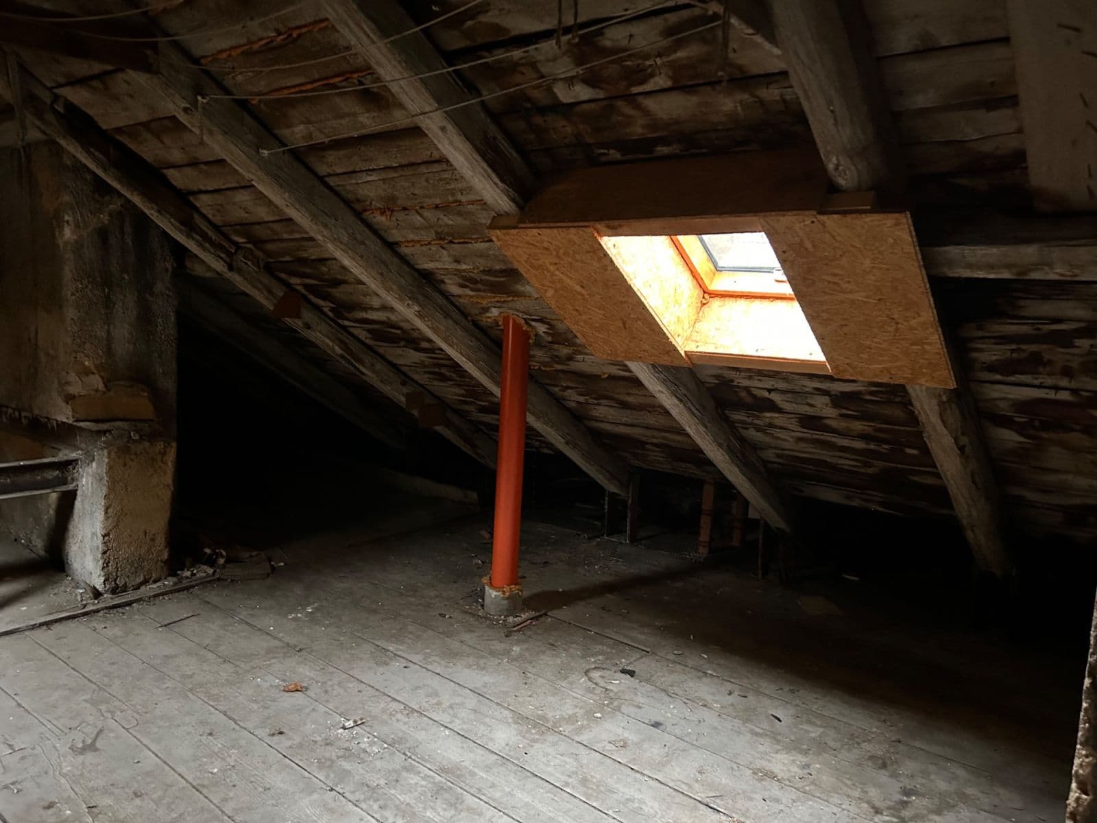 Predaj bytu 5-izbový 151 m², Sadová, Karlovy Vary, Karlovarský kraj Predaj bytu 5-izbový 151 m², Sadová, Karlovy Vary, Karlovarský kraj