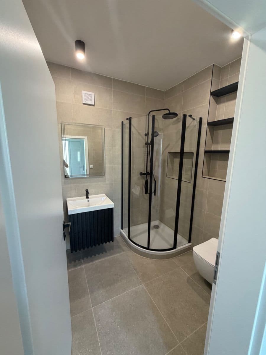 Prenájom bytu 2-izbový 45 m², Olšavní, Kunovice, Zlínský kraj Prenájom bytu 2-izbový 45 m², Olšavní, Kunovice, Zlínský kraj