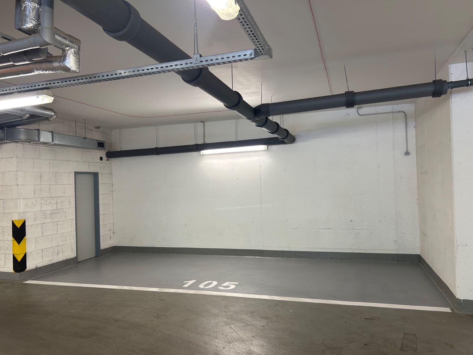 Predaj garáže 17 m², Vojenova, Praha, Praha Predaj garáže 17 m², Vojenova, Praha, Praha