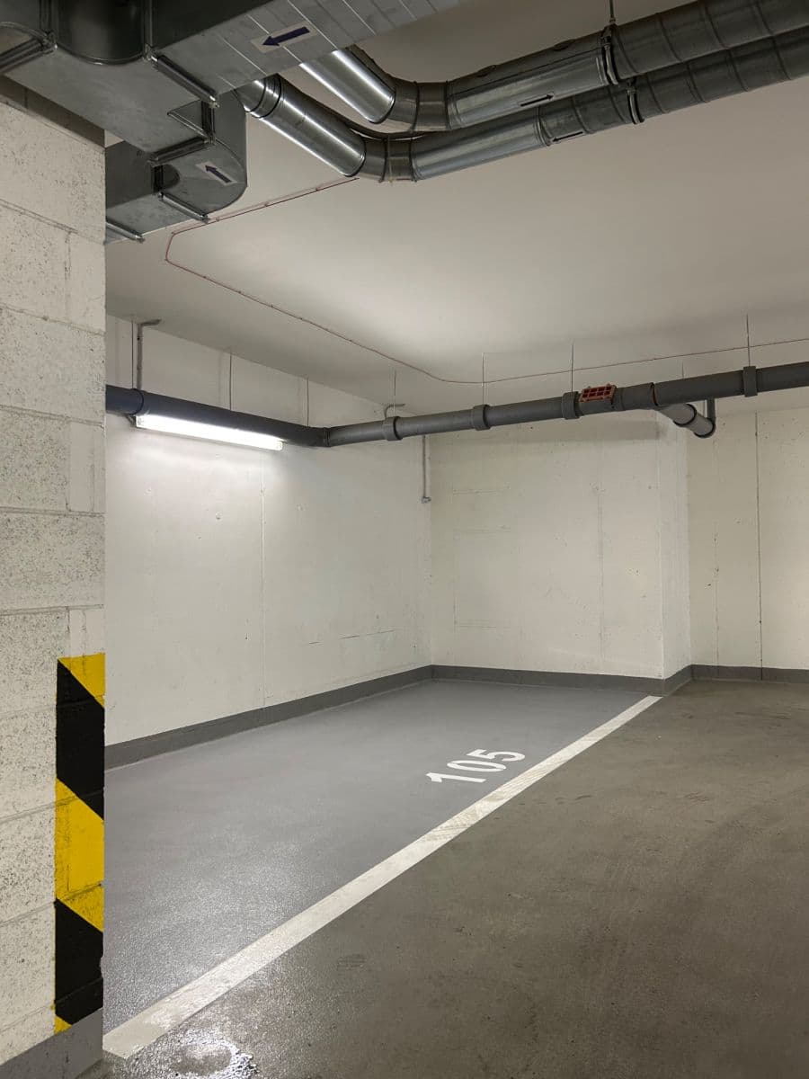 Predaj garáže 17 m², Vojenova, Praha, Praha Predaj garáže 17 m², Vojenova, Praha, Praha