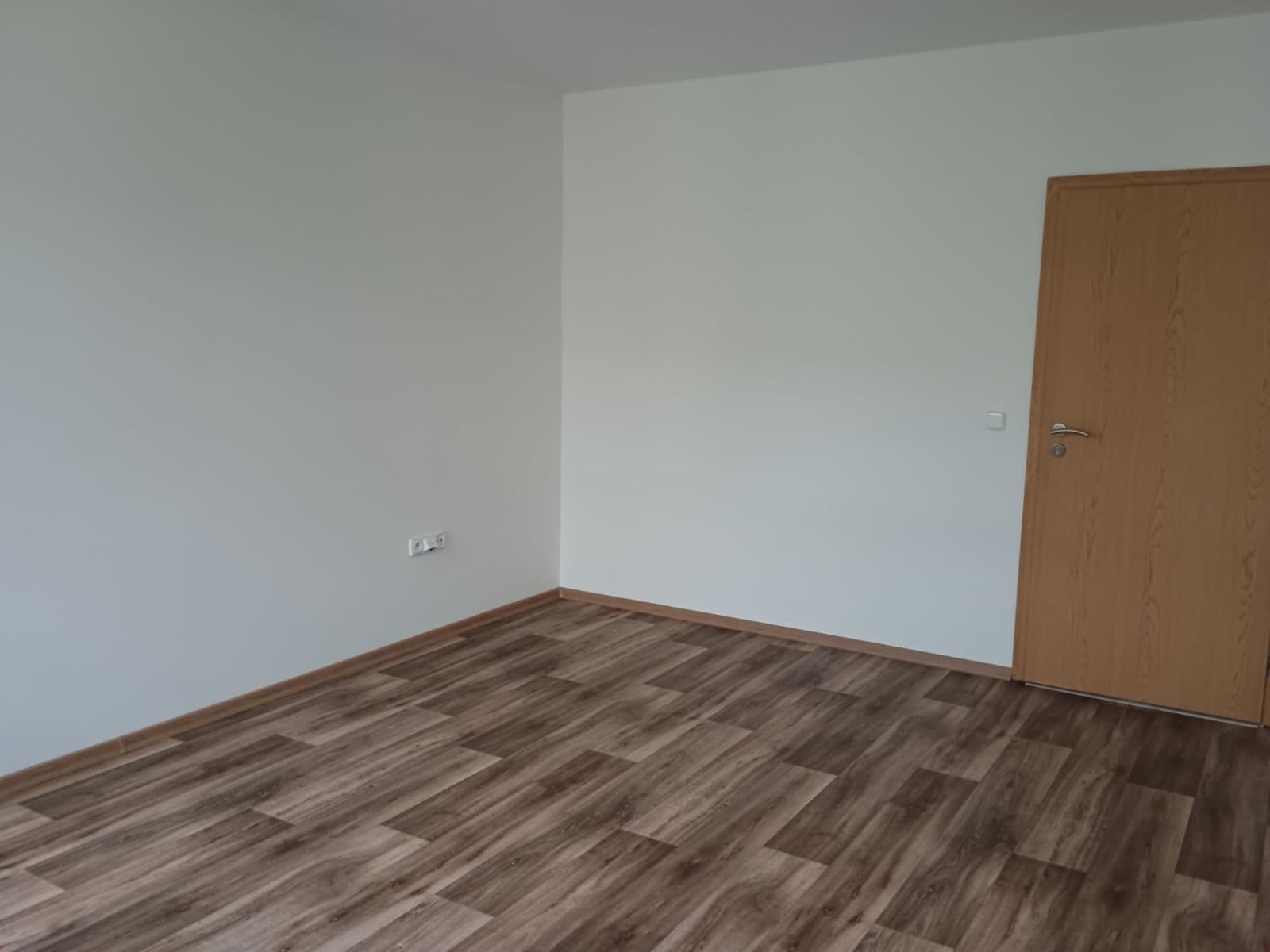 Prenájom bytu 1-izbový 32 m², Jeronýmova, Brno, Jihomoravský kraj Prenájom bytu 1-izbový 32 m², Jeronýmova, Brno, Jihomoravský kraj