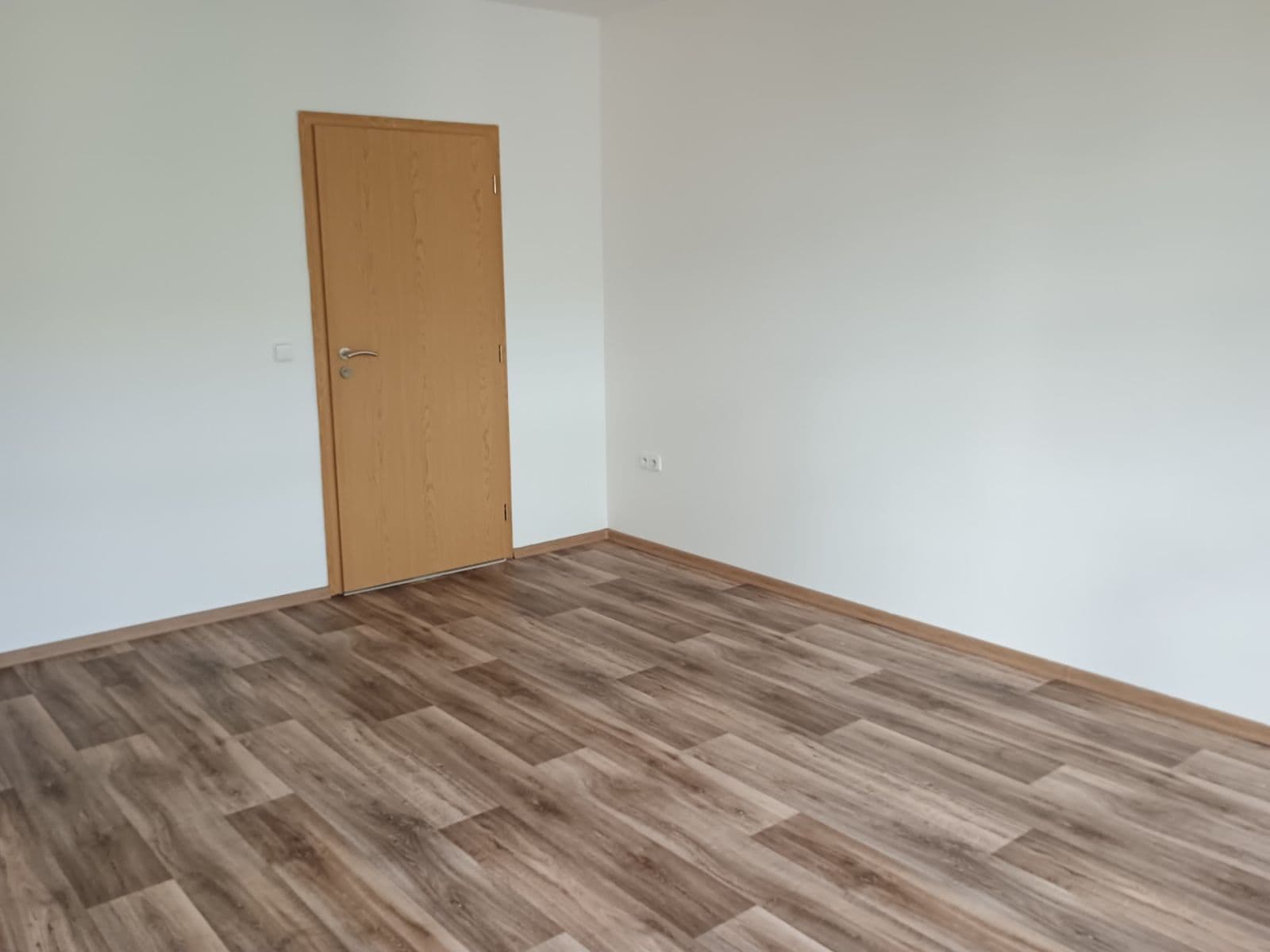 Prenájom bytu 1-izbový 32 m², Jeronýmova, Brno, Jihomoravský kraj Prenájom bytu 1-izbový 32 m², Jeronýmova, Brno, Jihomoravský kraj