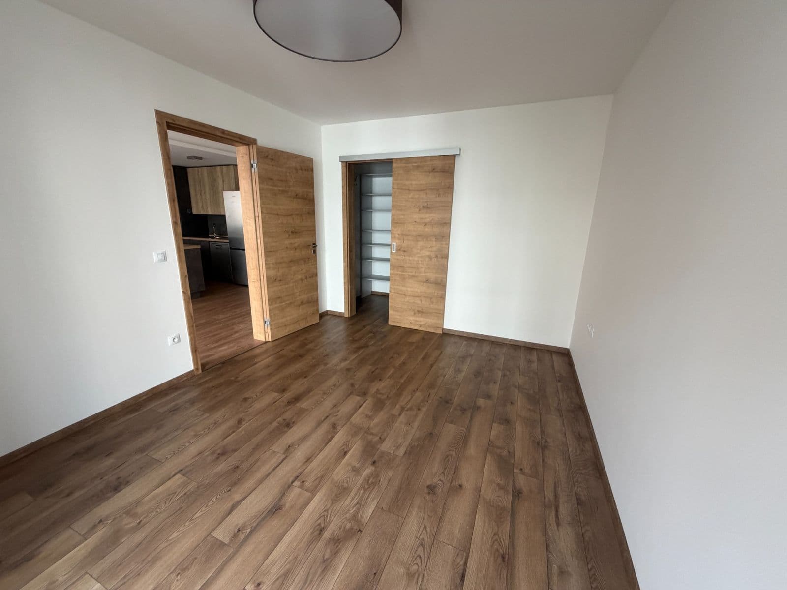 Prenájom bytu 2-izbový 63 m², Belgická, Praha, Praha Prenájom bytu 2-izbový 63 m², Belgická, Praha, Praha