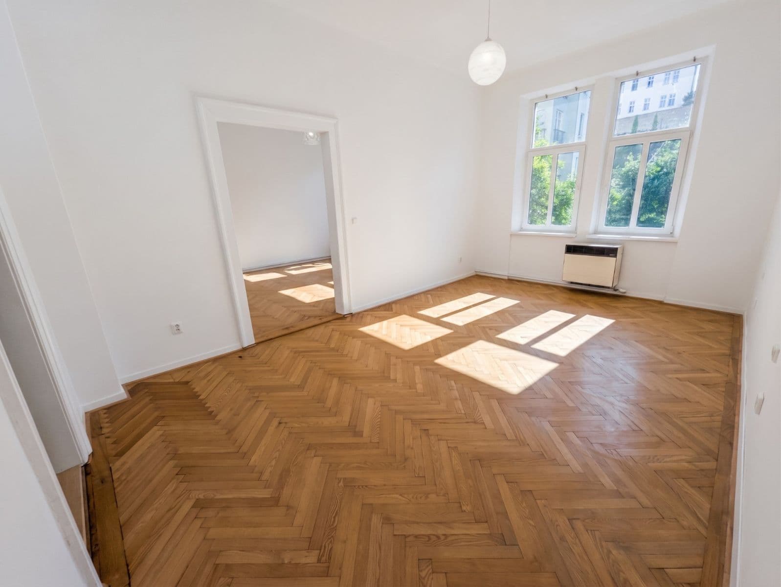 Prenájom bytu 2-izbový 77 m², Československé armády, Hradec Králové, Královéhradecký kraj Prenájom bytu 2-izbový 77 m², Československé armády, Hradec Králové, Královéhradecký kraj