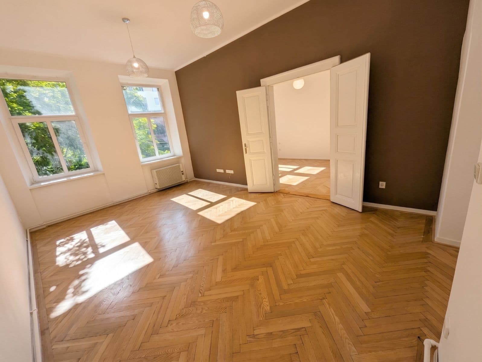 Prenájom bytu 2-izbový 77 m², Československé armády, Hradec Králové, Královéhradecký kraj Prenájom bytu 2-izbový 77 m², Československé armády, Hradec Králové, Královéhradecký kraj