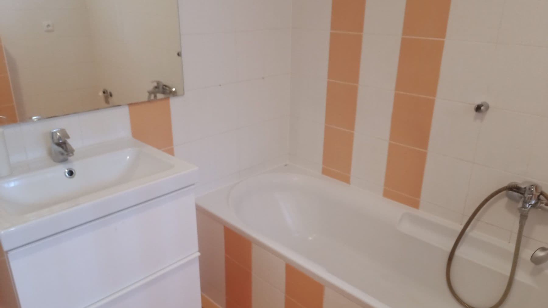 Prenájom bytu 2-izbový 44 m², Bednaříkova, Brno, Jihomoravský kraj Prenájom bytu 2-izbový 44 m², Bednaříkova, Brno, Jihomoravský kraj