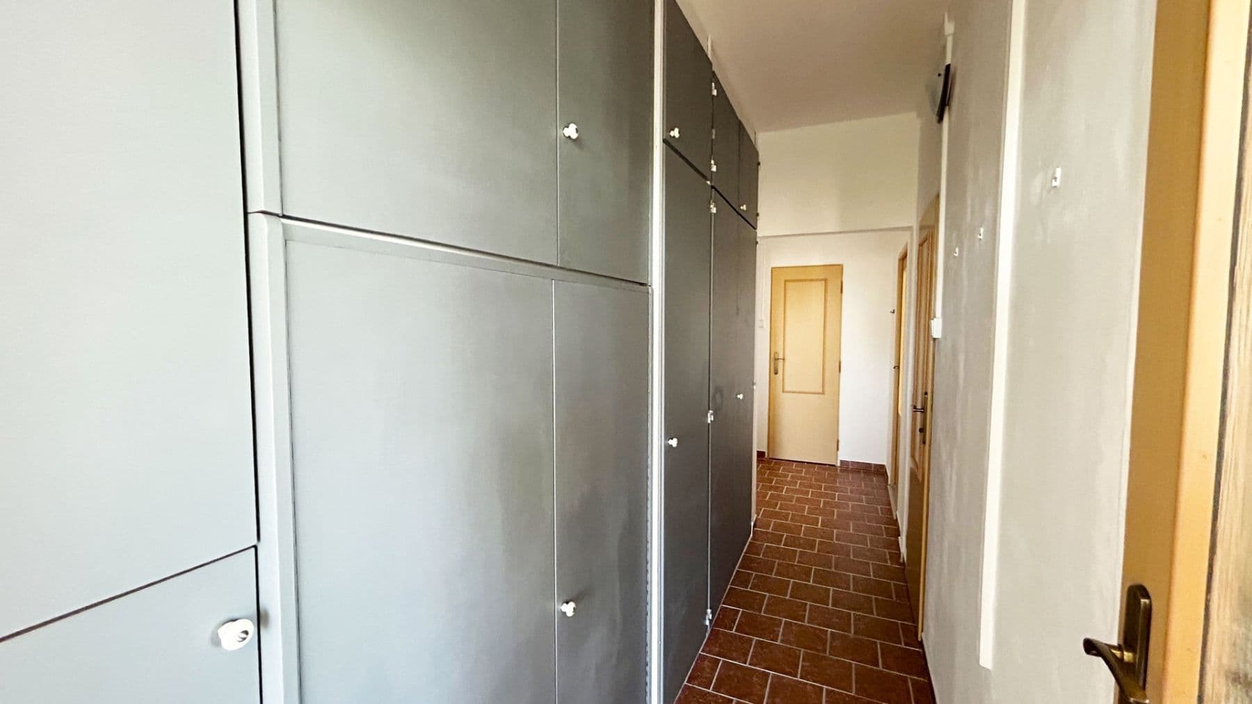 Prenájom bytu 3-izbový 73 m², Vavřenova, Praha, Praha Prenájom bytu 3-izbový 73 m², Vavřenova, Praha, Praha