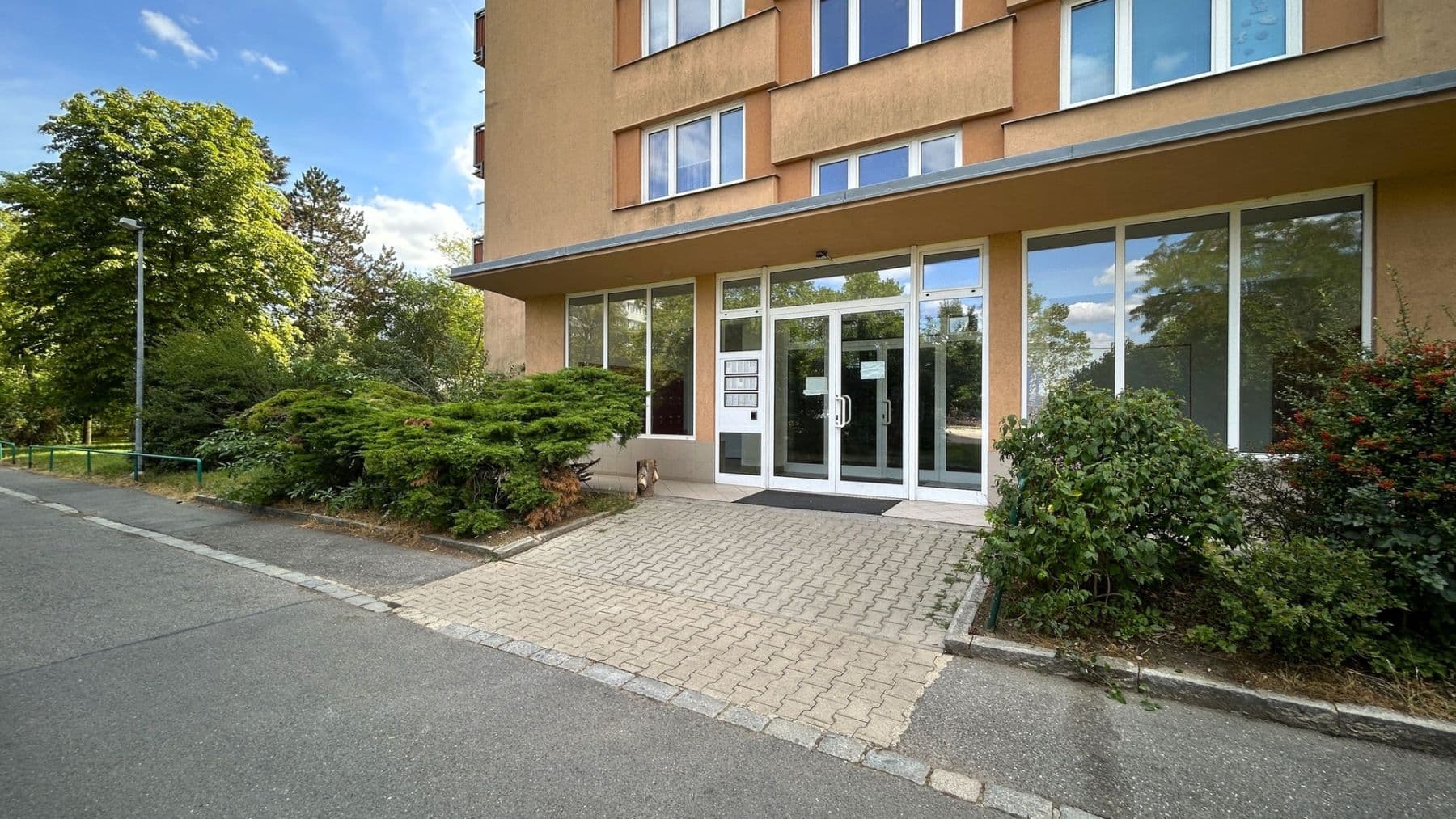 Prenájom bytu 3-izbový 73 m², Vavřenova, Praha, Praha Prenájom bytu 3-izbový 73 m², Vavřenova, Praha, Praha
