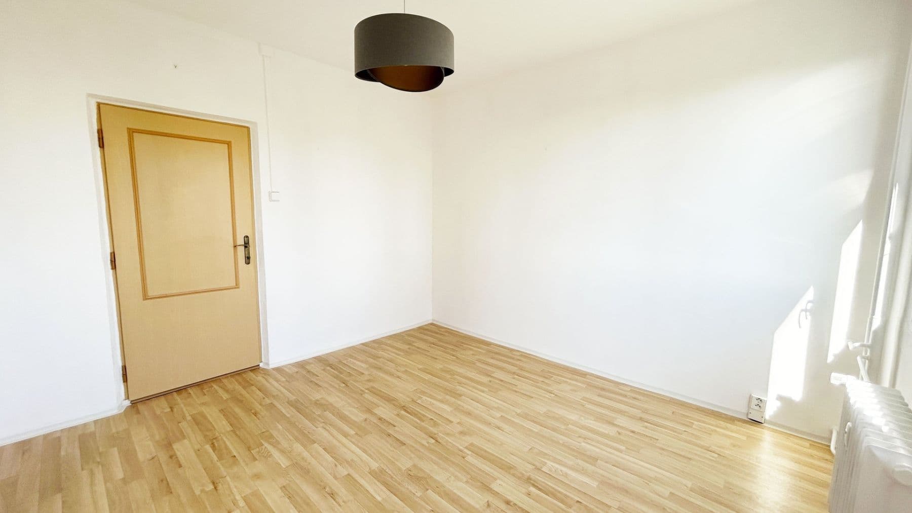Prenájom bytu 3-izbový 73 m², Vavřenova, Praha, Praha Prenájom bytu 3-izbový 73 m², Vavřenova, Praha, Praha