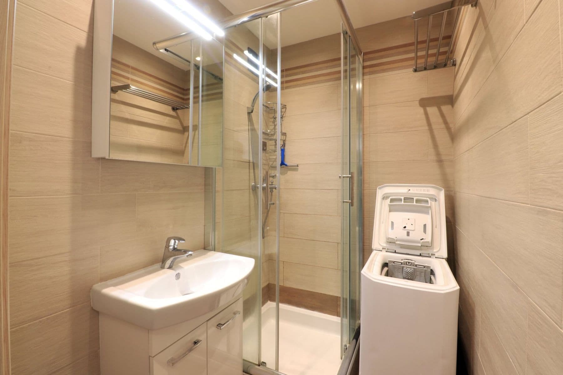 Prenájom bytu 2-izbový 45 m², Přecechtělova, Praha, Praha Prenájom bytu 2-izbový 45 m², Přecechtělova, Praha, Praha