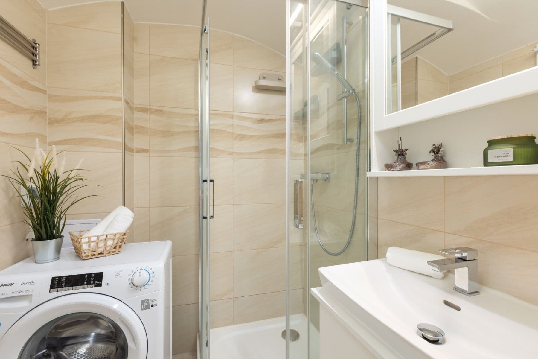 Predaj bytu 3-izbový 51 m², Strakonická, Praha, Praha Predaj bytu 3-izbový 51 m², Strakonická, Praha, Praha