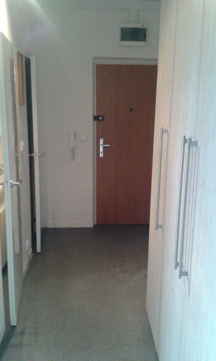 Prenájom bytu 1-izbový 37 m², Františka Hajdy, Ostrava, Moravskoslezský kraj Prenájom bytu 1-izbový 37 m², Františka Hajdy, Ostrava, Moravskoslezský kraj