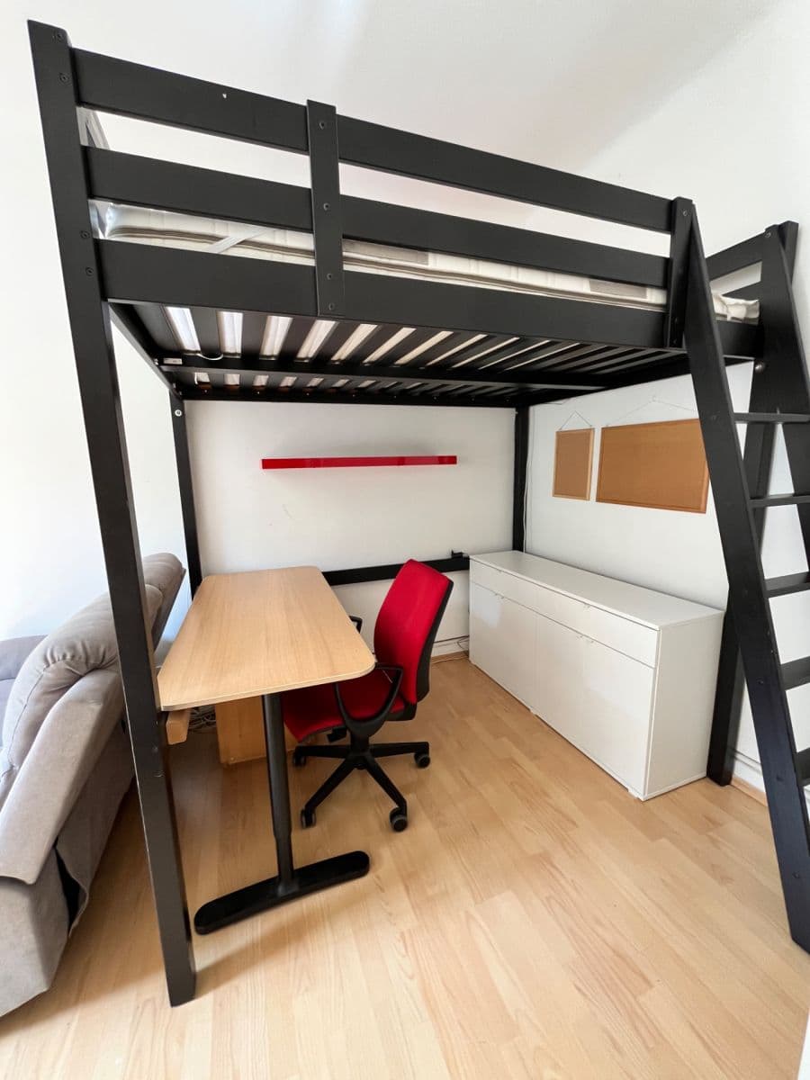 Prenájom bytu Garsoniéra 23 m², Ohradní, Praha, Praha Prenájom bytu Garsoniéra 23 m², Ohradní, Praha, Praha