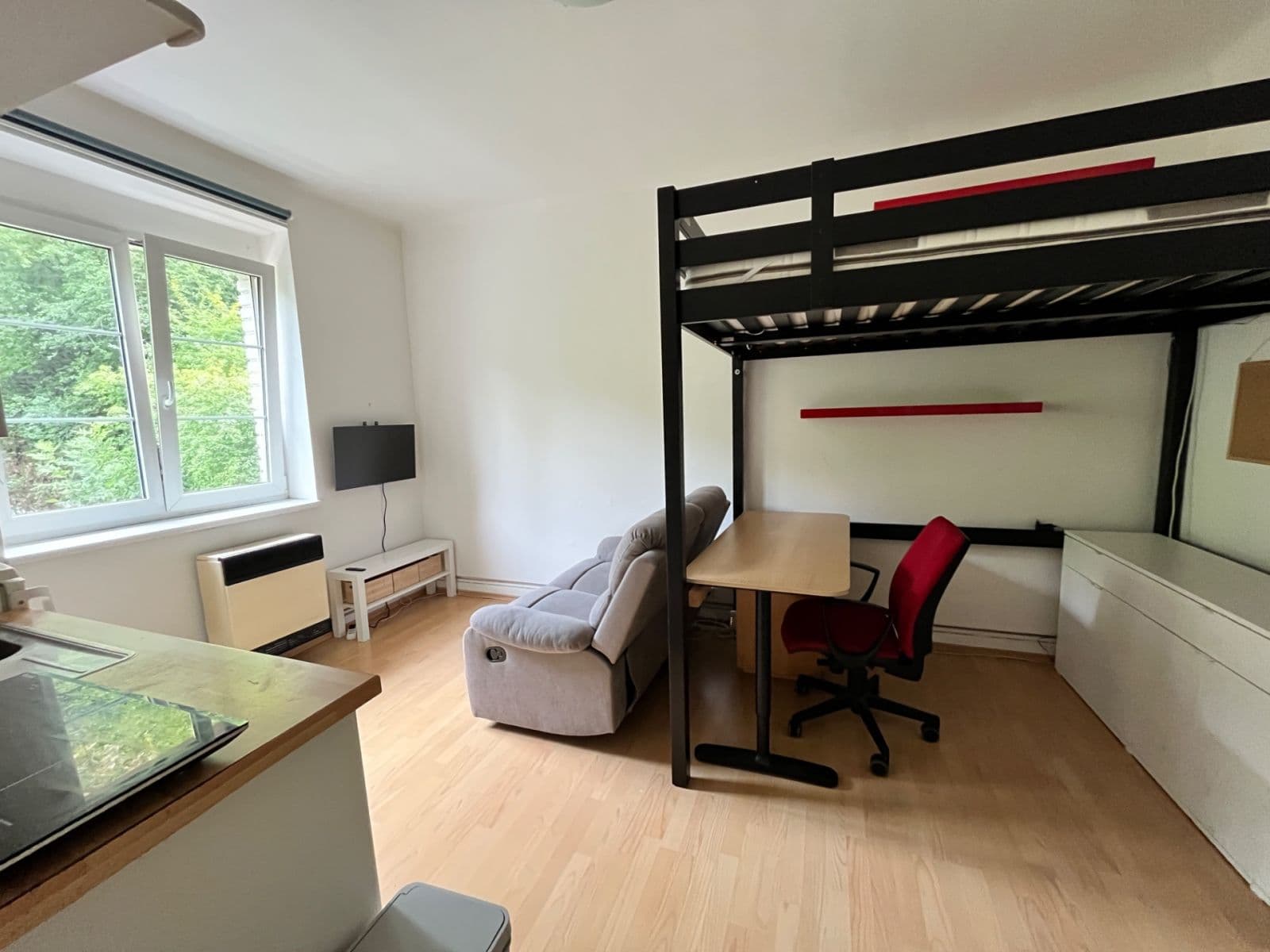 Prenájom bytu Garsoniéra 23 m², Ohradní, Praha, Praha Prenájom bytu Garsoniéra 23 m², Ohradní, Praha, Praha