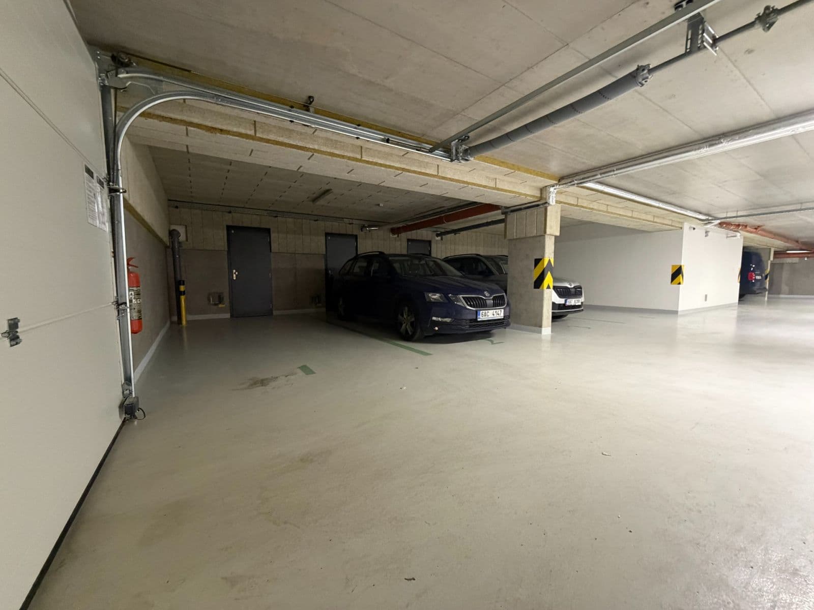 Prenájom bytu 4-izbový 86 m², Praha, Praha Prenájom bytu 4-izbový 86 m², Praha, Praha