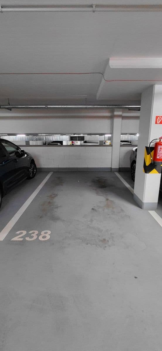 Predaj bytu 1-izbový 68 m², Březenská, Praha, Praha Predaj bytu 1-izbový 68 m², Březenská, Praha, Praha
