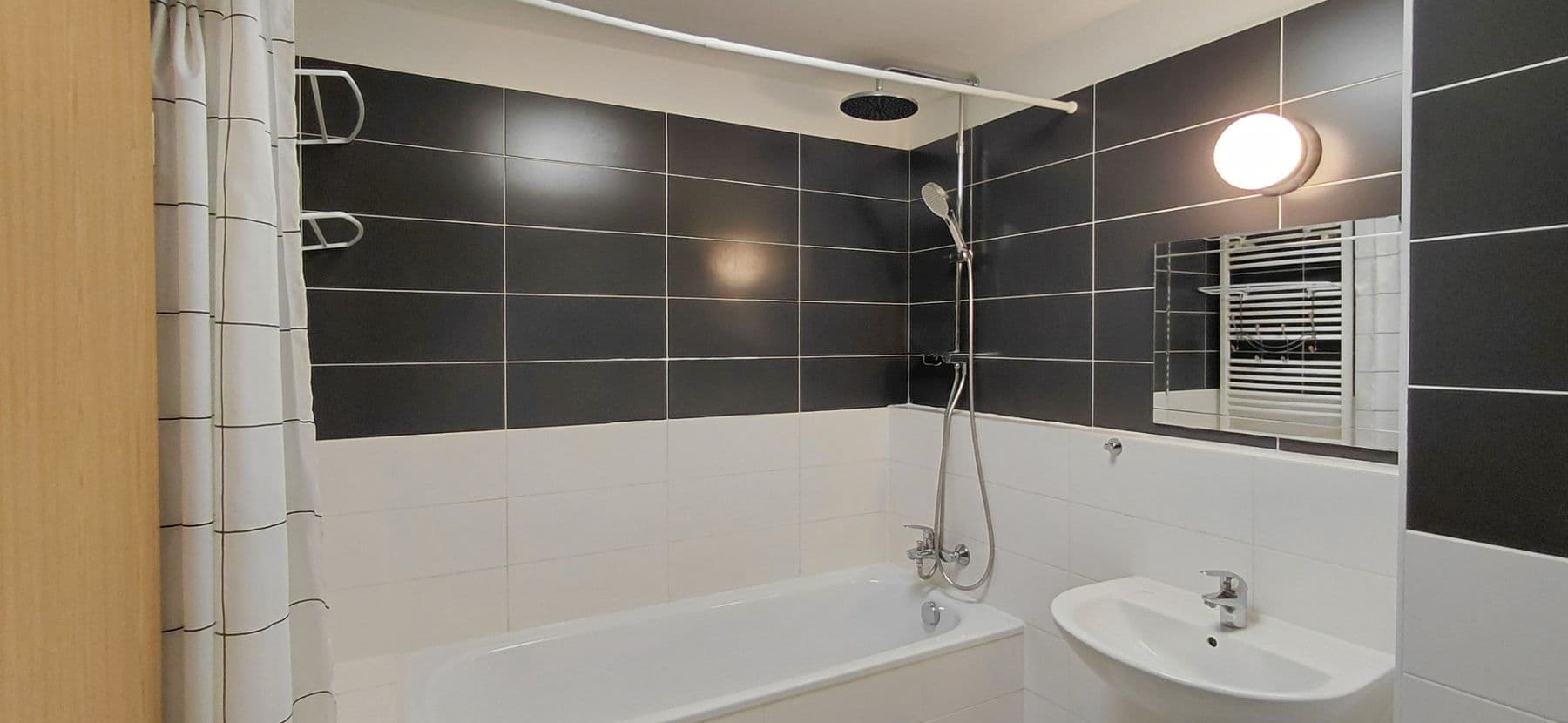 Predaj bytu 1-izbový 68 m², Březenská, Praha, Praha Predaj bytu 1-izbový 68 m², Březenská, Praha, Praha