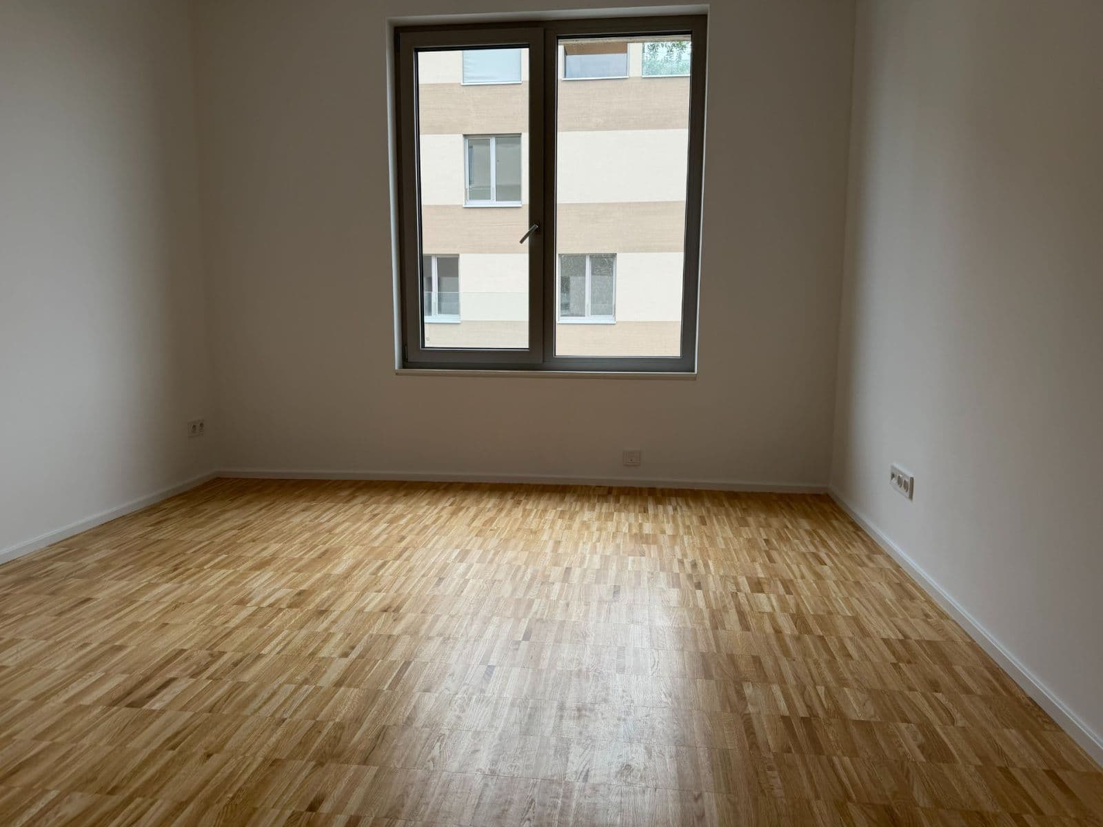 Prenájom bytu 2-izbový 47 m², Praha, Praha Prenájom bytu 2-izbový 47 m², Praha, Praha