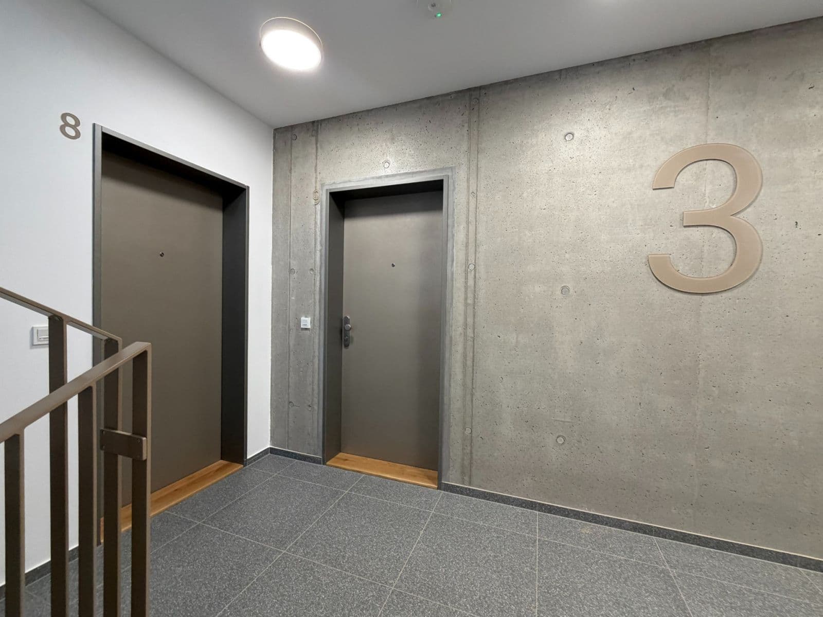 Prenájom bytu 2-izbový 47 m², Praha, Praha Prenájom bytu 2-izbový 47 m², Praha, Praha