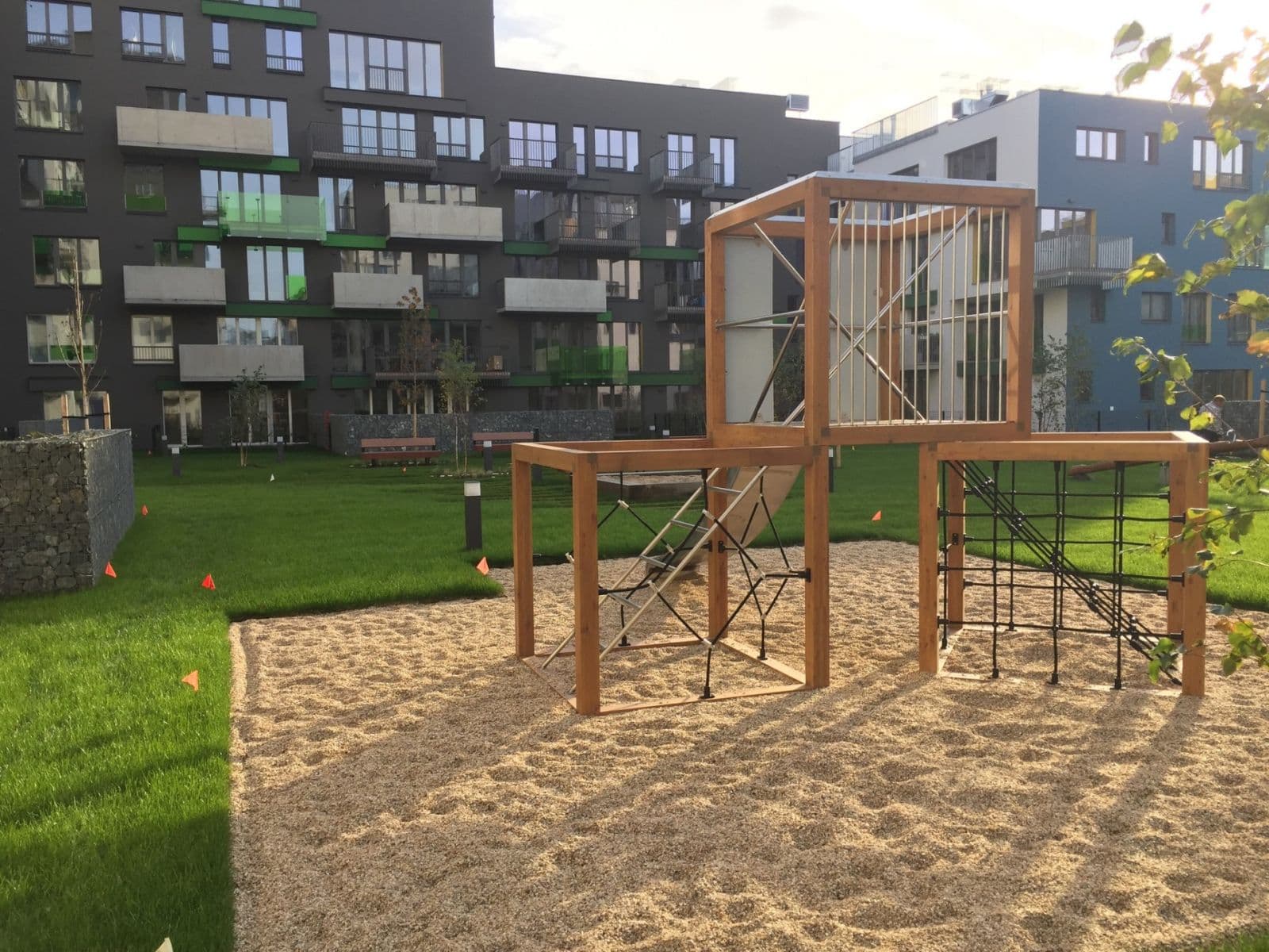 Prenájom bytu 4-izbový 114 m², Altajská, Praha, Praha Prenájom bytu 4-izbový 114 m², Altajská, Praha, Praha