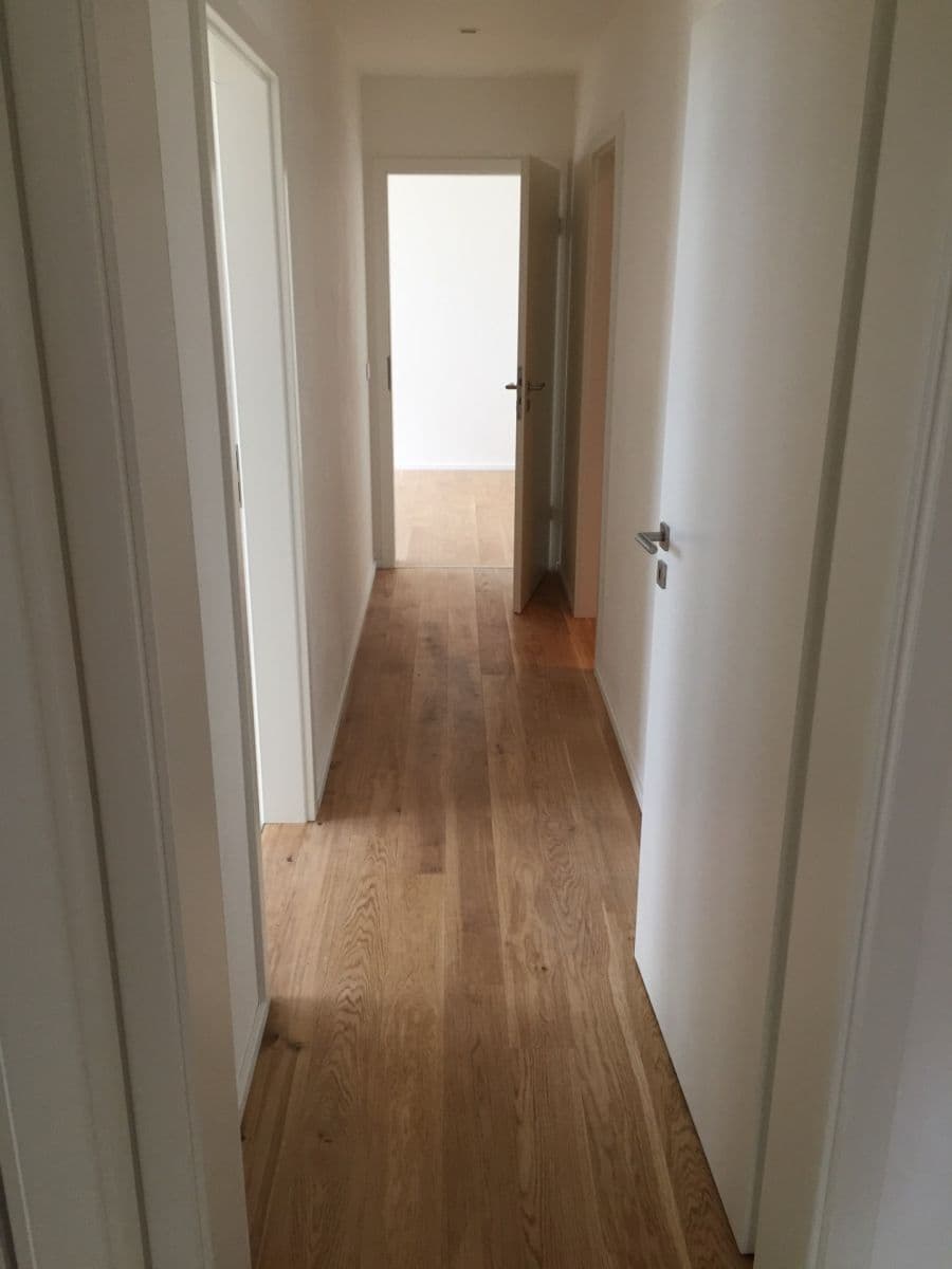 Prenájom bytu 4-izbový 114 m², Altajská, Praha, Praha Prenájom bytu 4-izbový 114 m², Altajská, Praha, Praha
