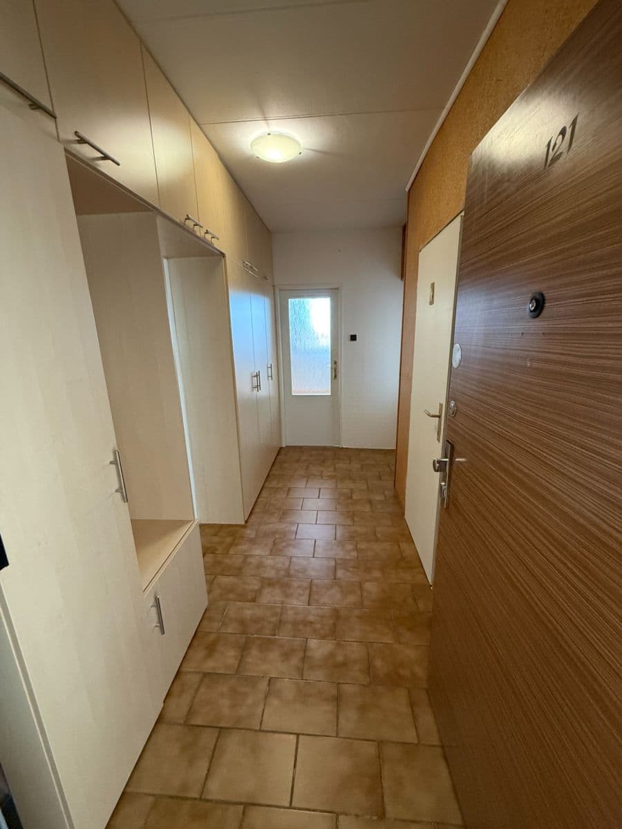 Prenájom bytu 3-izbový 62 m², Steinerova, Praha, Praha Prenájom bytu 3-izbový 62 m², Steinerova, Praha, Praha
