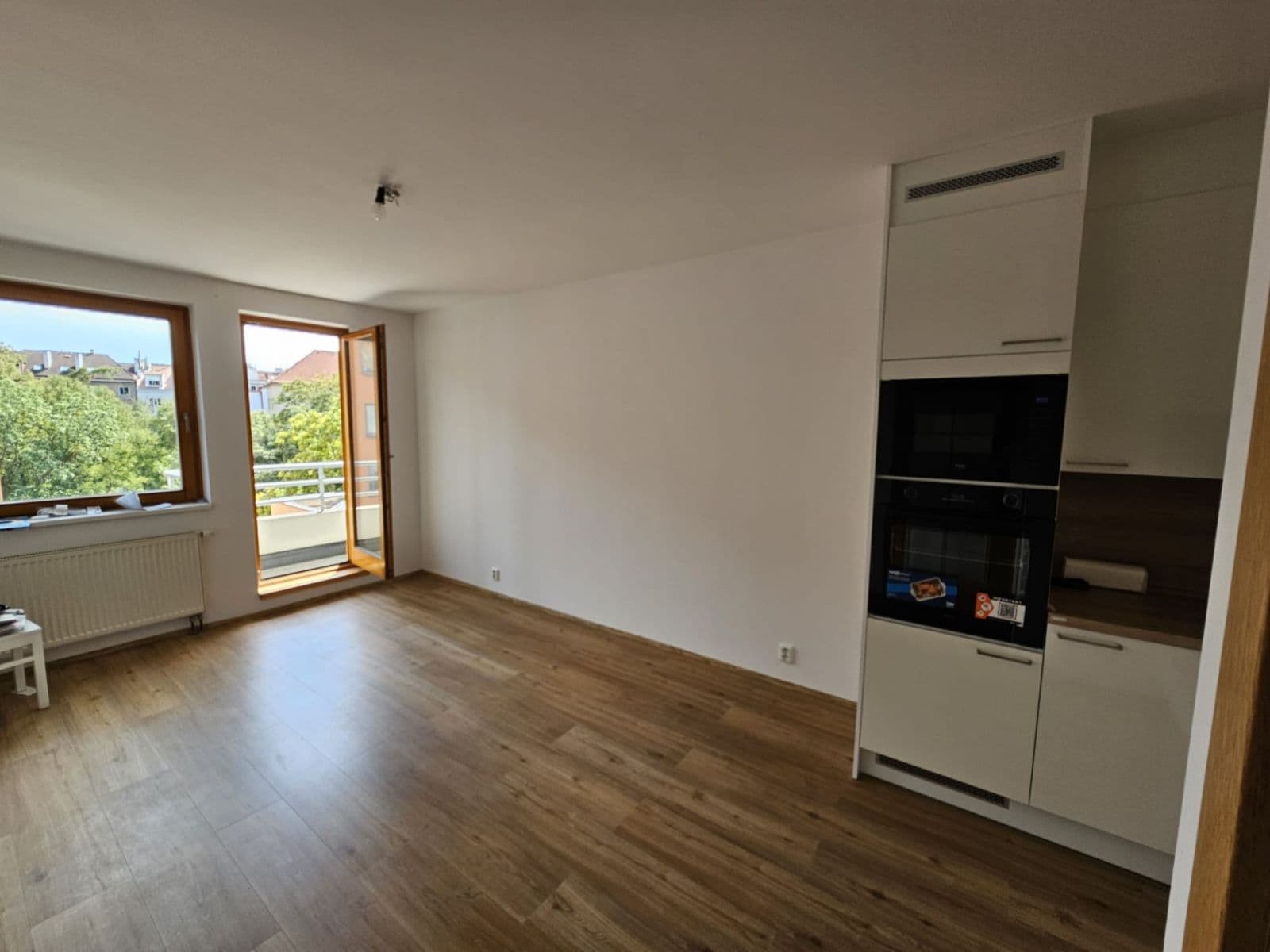 Prenájom bytu 2-izbový 47 m², Rostovská, Praha, Praha Prenájom bytu 2-izbový 47 m², Rostovská, Praha, Praha